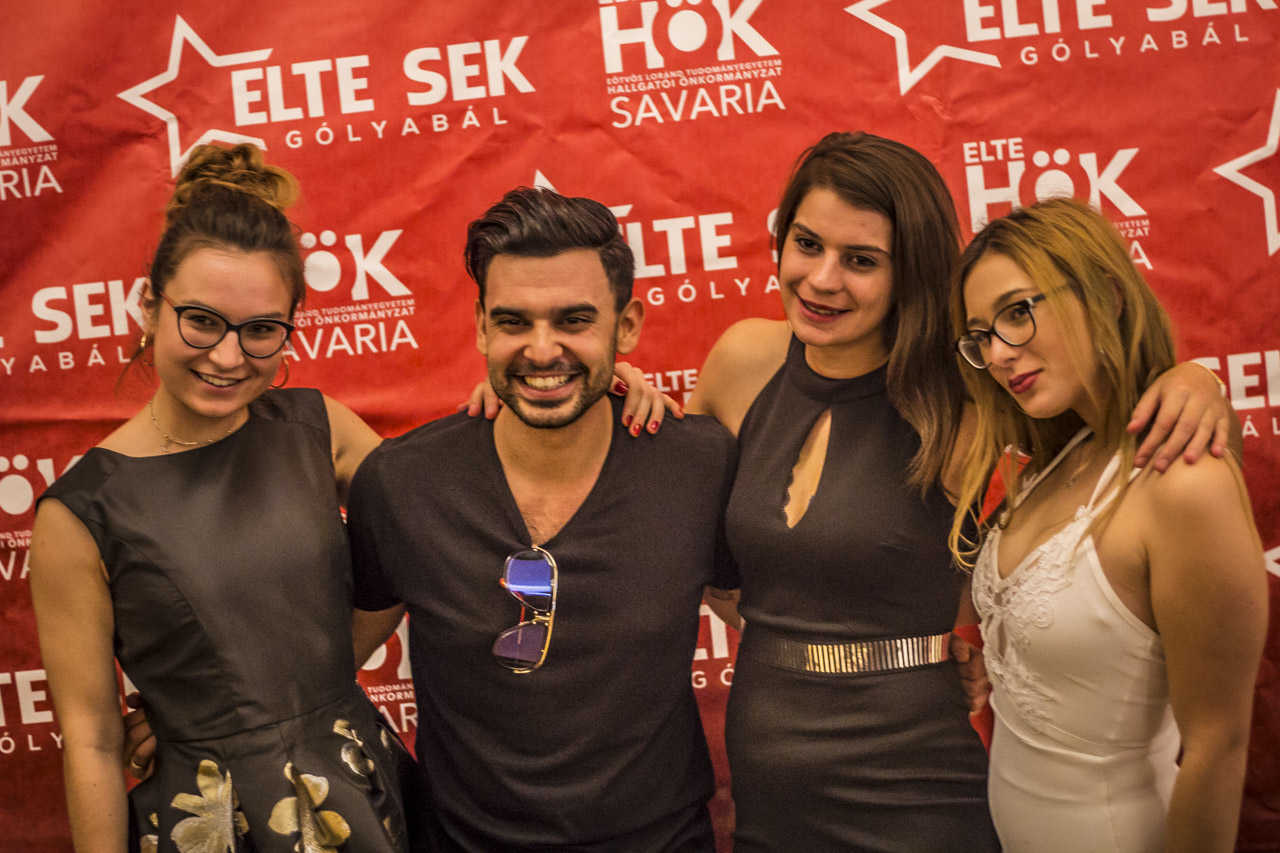 ELTE Savaria G&oacute;lyab&aacute;l - fot&oacute;zkod&aacute;s az előt&eacute;rben