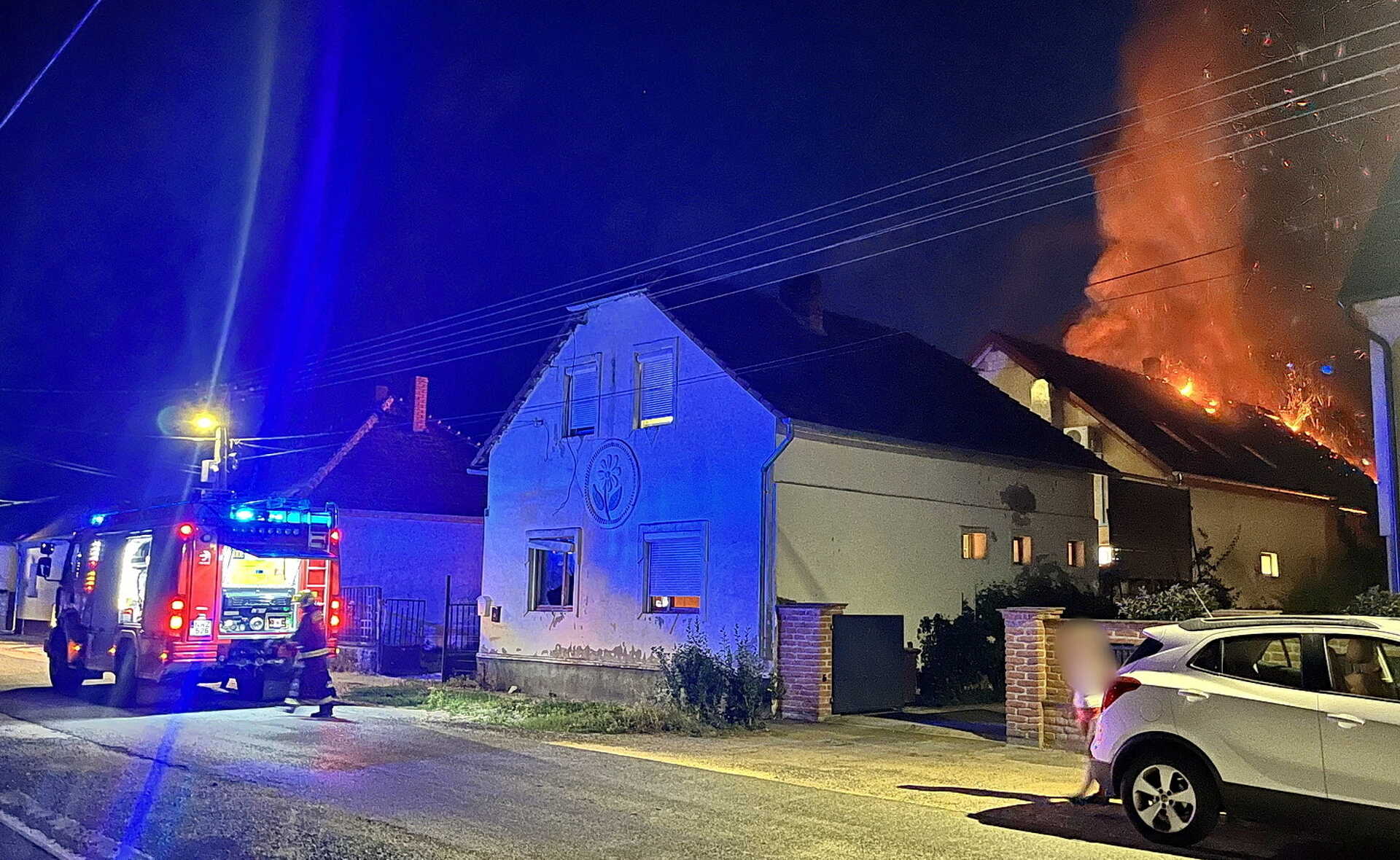 Háztűz Sárváron - hat embernek kellett kiköltöznie az épületből Kép
