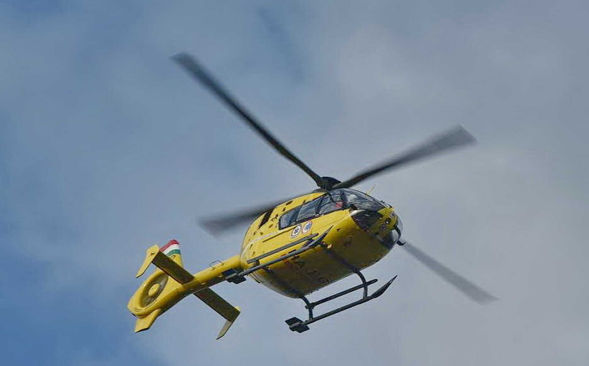 Teljesen lezárták az M1-es Győr felé vezető oldalát Tatabányánál Kép