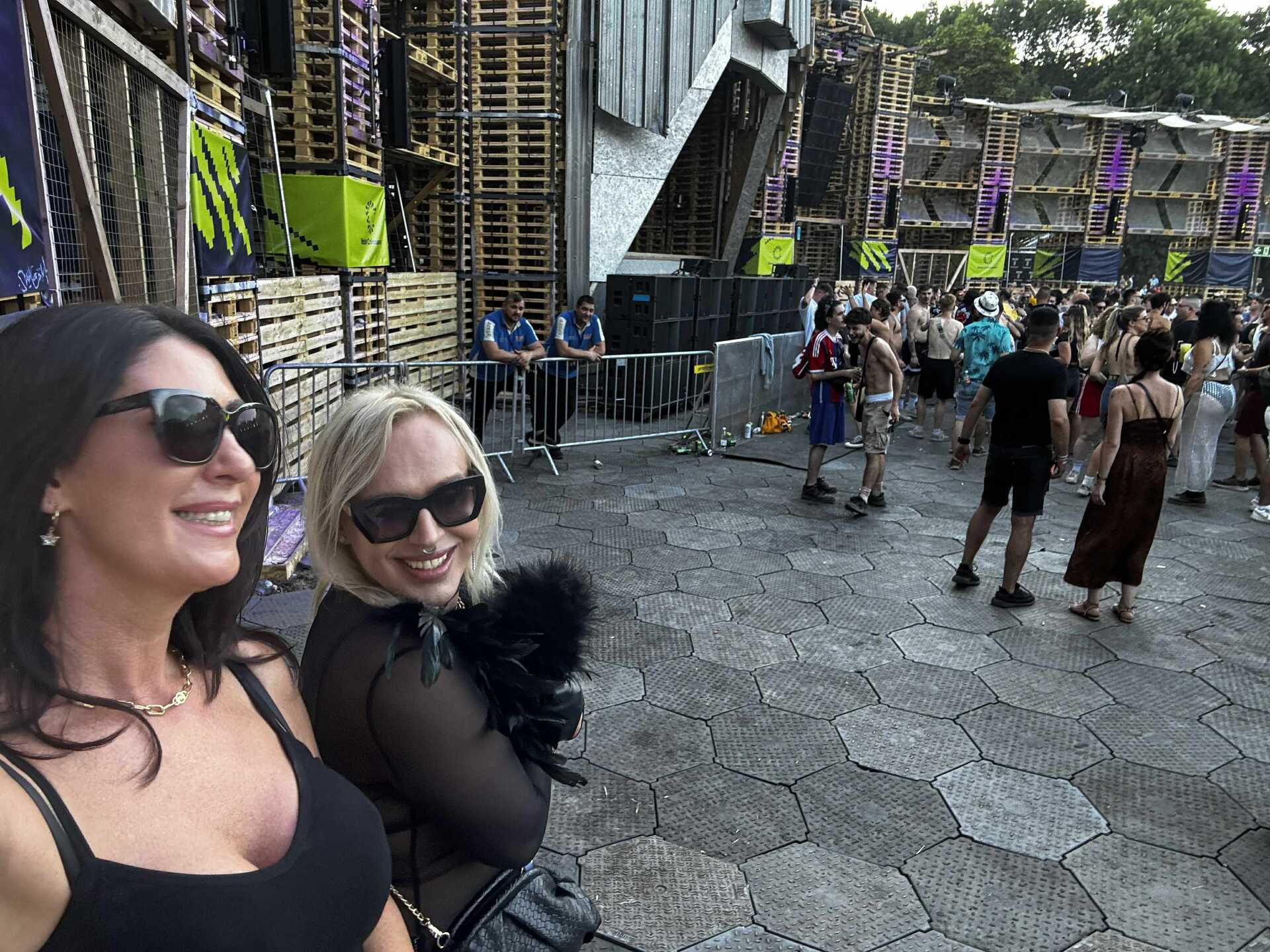 Első Sziget 40 felett – összességében hibátlan szombati Sziget napon vagyunk túl Kép