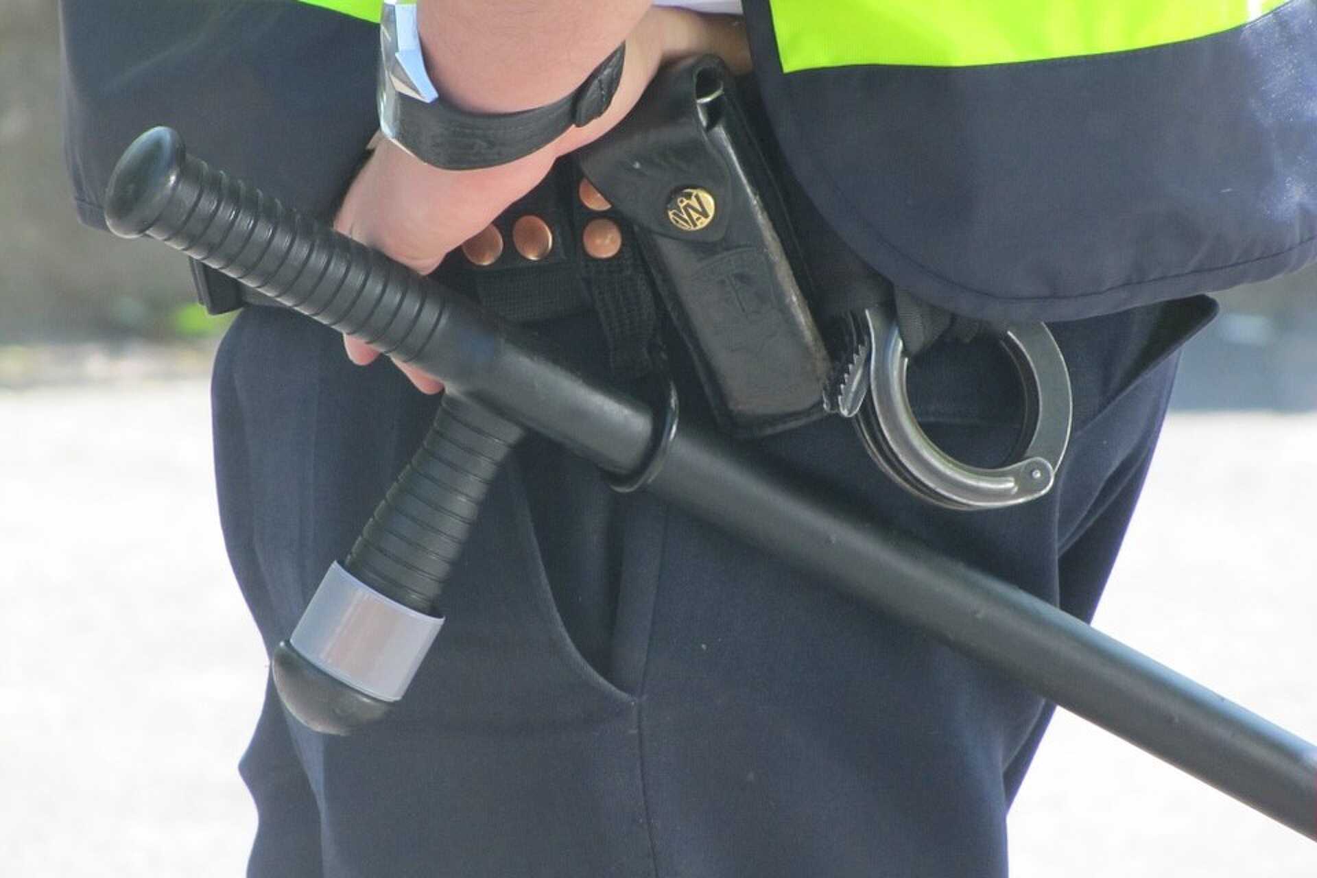 Szexuális erőszak miatt tartóztattak le egy fiatal rendőrt Budapesten Kép