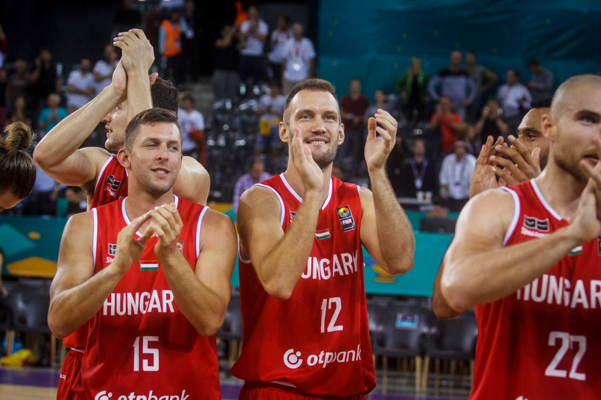 Négy szombathelyi és két körmendi is meghívót kapott Sztojan