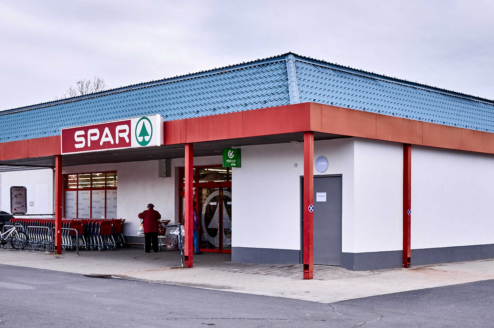 A Spar nekiugrott a magyar kormánynak – Igaza van?