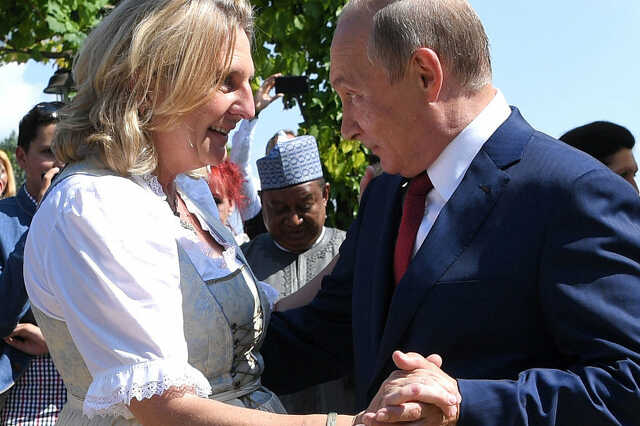 Karin Kneissl - Putyin
