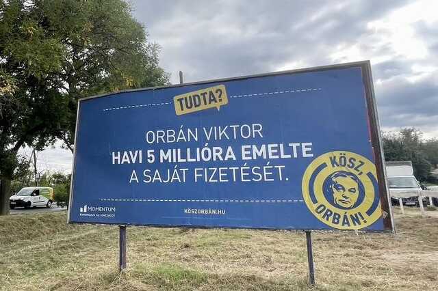 Momentum plakát
