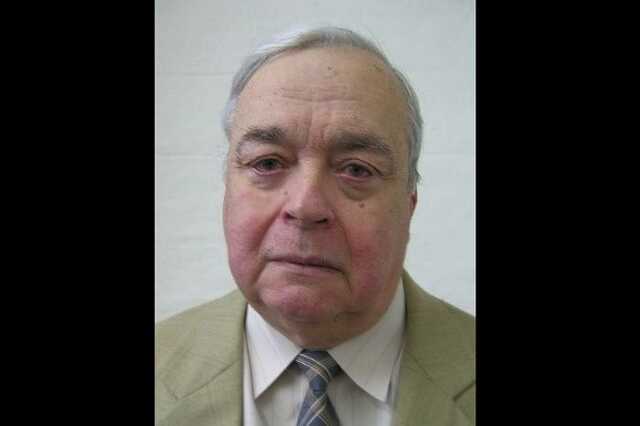 Nowinsky László