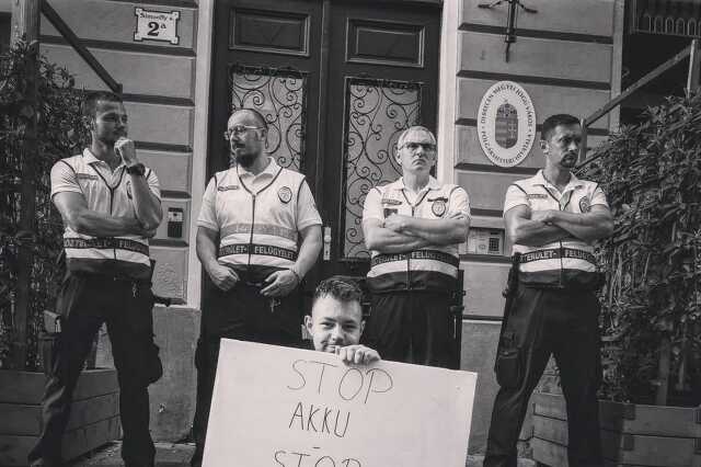 Szabó Bence Momentum