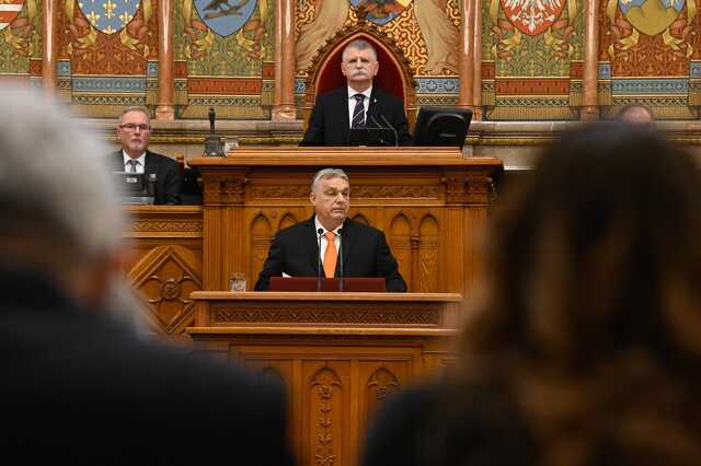 Orbán a parlamentben
