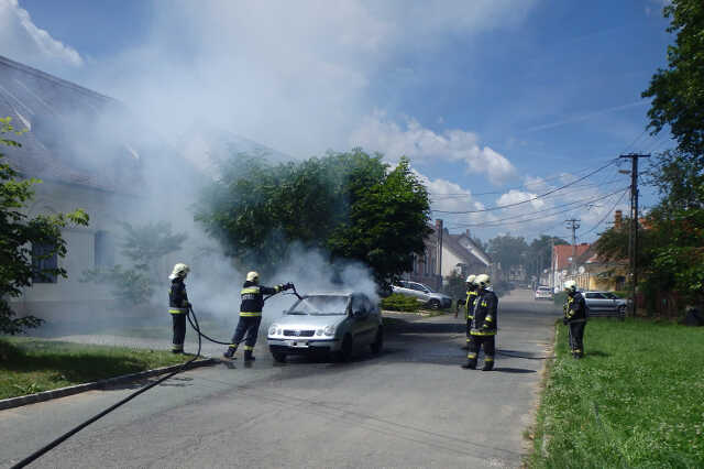 Égő autó Körmenden címlap