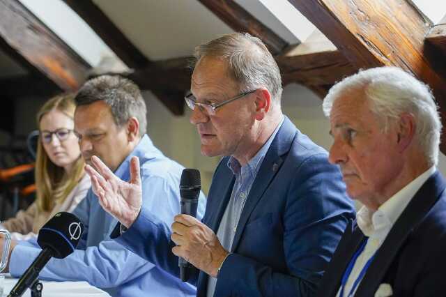 Navracsics Tibor a kőszegi Felsőbbfokú Tanulmányok Intézete által szervezett 29. Nemzetközi Nyári Egyetem panelbeszélgetésén