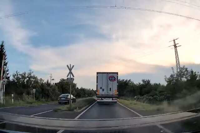 Vasúti előzés