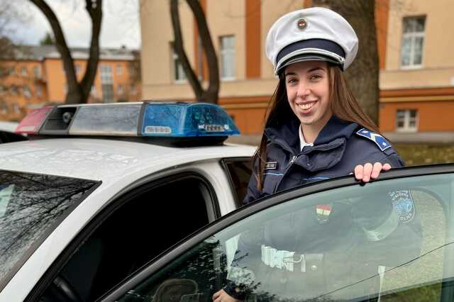 Nunkovics Vivien r. őrmester 