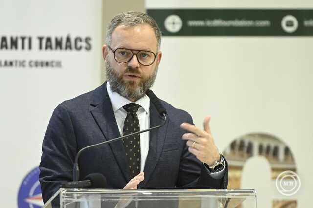 Orbán Balázs