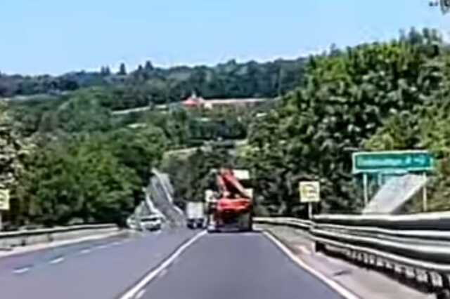 Előzés dupla záróvonalon