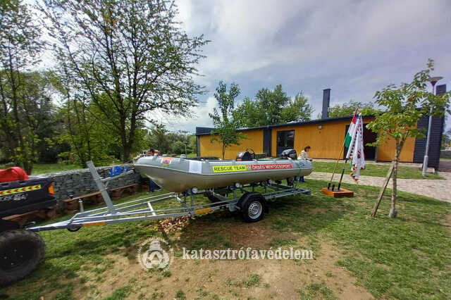 Kishajóval bővült az őrségi mentőszervezet eszközparkja