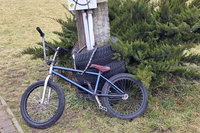 BMX a szombathelyi Emlékmű-domb aljánál