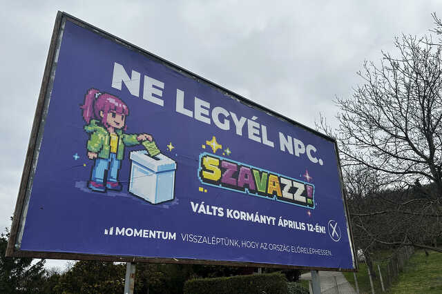 Momentum plakát
