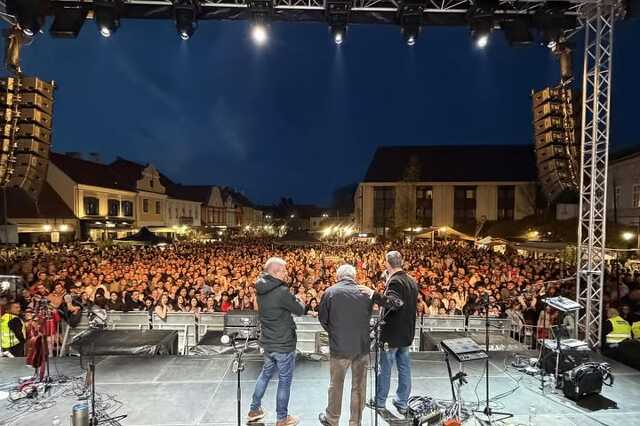 Tavaszköszöntő koncert Kőszegen Ágh Péterrel