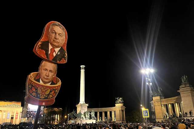 Rendszerbontó nagykoncert