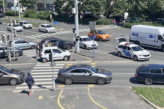 Baleset a szombathelyi Vörösmarty és a Szent Márton utca kereszteződésében