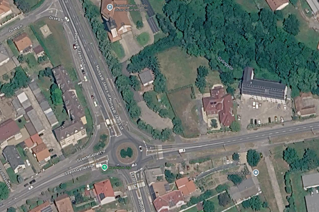 A Szent Gellért és a Hunyadi utcák kereszteződése
