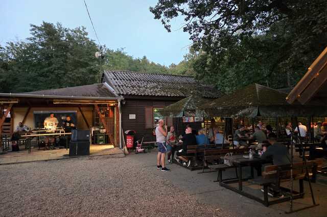 Stay Chill Parti a Parkerdei Büfében