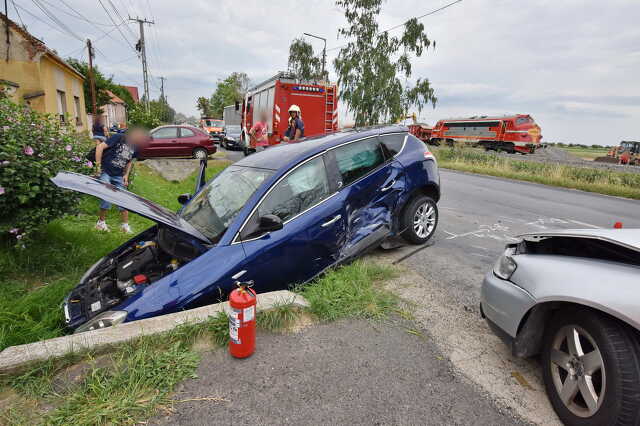 Két súlyos sérült Lukácsházánál - kanyarodó Lanciával ütközött Audi
