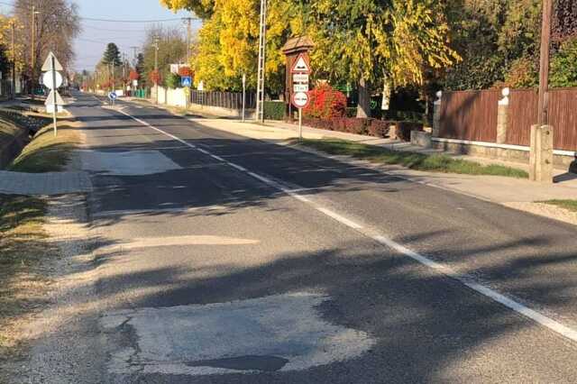 Felcsút főutcája