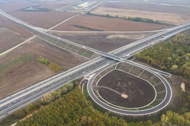Új autópálya-csomópontot adtak át a Balatonnál