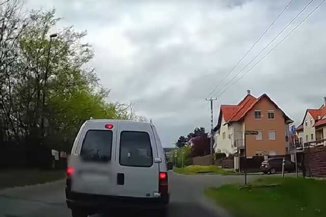 Büntetőfékezéssel akart tanítani