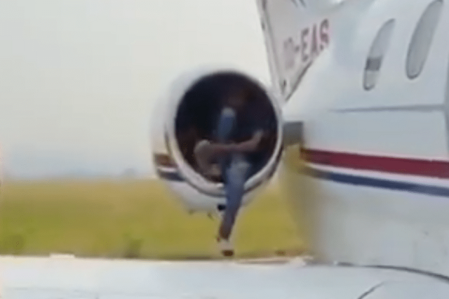Repülőgép hajtómávében akart utazni egy kongói fiú