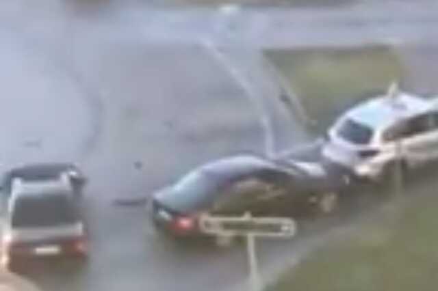 Drift a győri körforgalomban