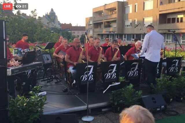 Isis Big Band live