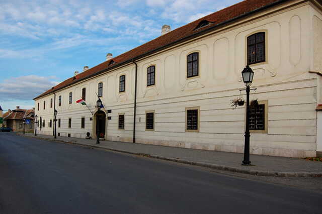 Fertőd polgrmesteri hivatal