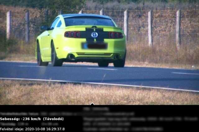 136 helyett 216 km/h