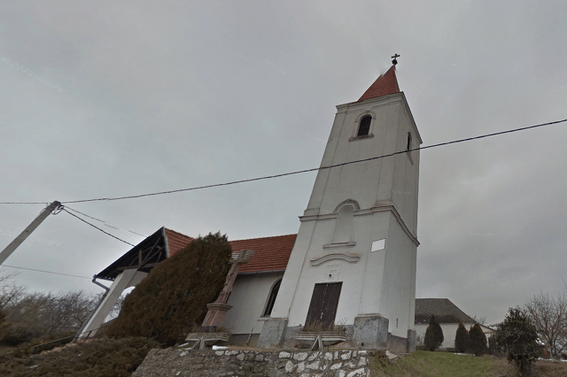 A lothárdi templom Fotó: Google Maps