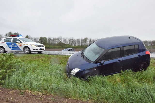 Suzuki és Volkswagen ütközött Vasszécseny közelében - két sérült a 87-esen