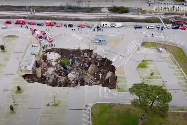 Megnyílt a föld egy olasz kórház parkolójában