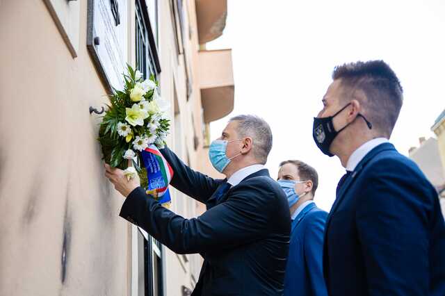 Emlékezés a kommunista diktatúra áldozataira