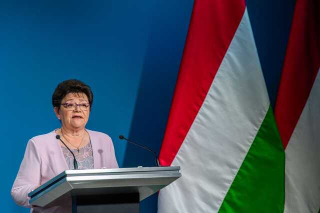 Müller Cecília