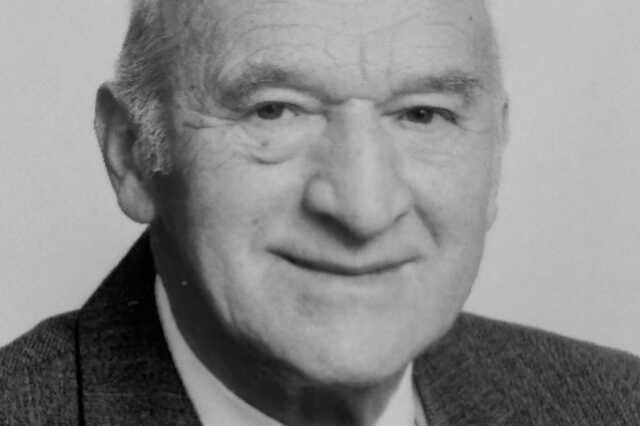 dr. Dienes Sándor