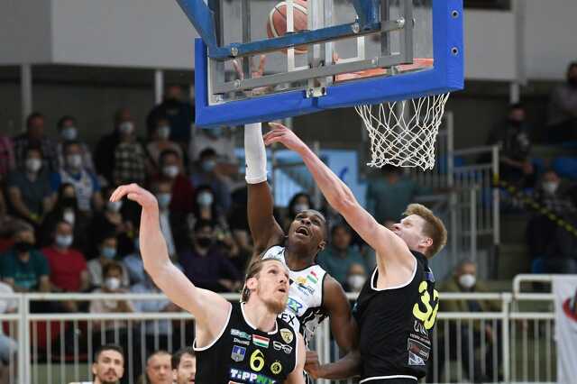 Szeged-Falco