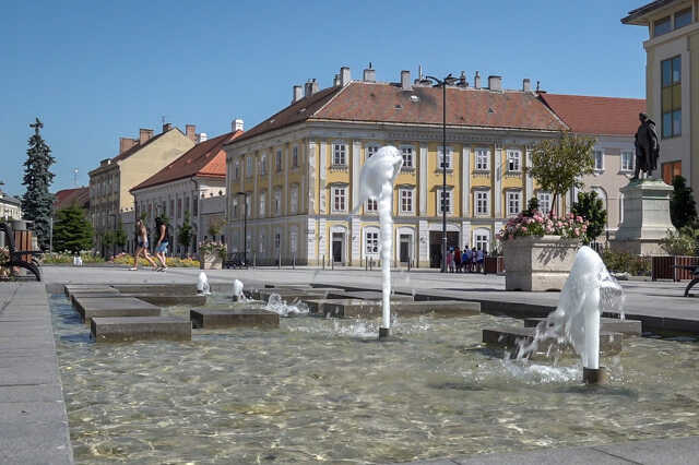 Kánikula a Berzsenyi téren