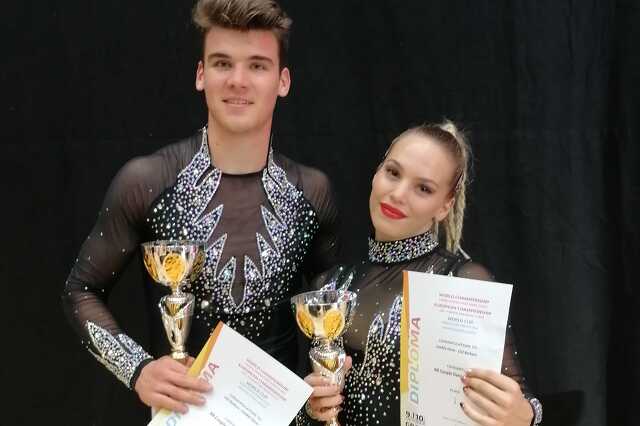 Juhász Olivér - Lisz Barbara (Couple Dance Show páros) - Rocky-Dilly ARRC