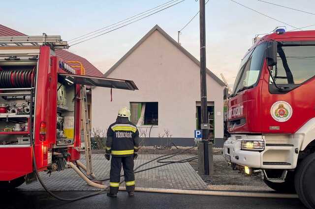 A ház lakóján már nem tudtak segíteni.