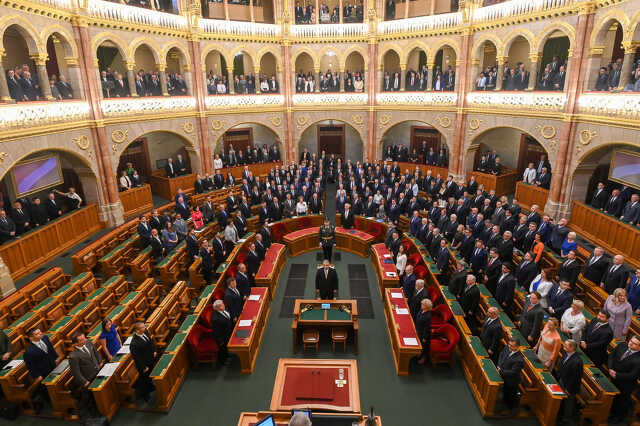 Parlament