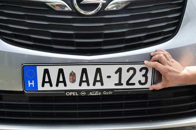 Új rendszám