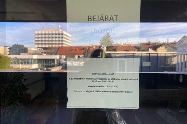 Képtár nyitva tartása