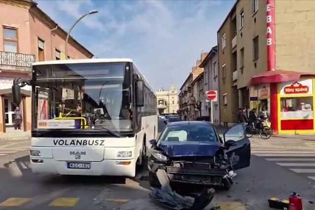 Buszbaleset szombathelyen