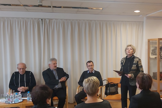 Könyvbemutató a Berzsenyi Könyvtárban 2023. 05. 17.